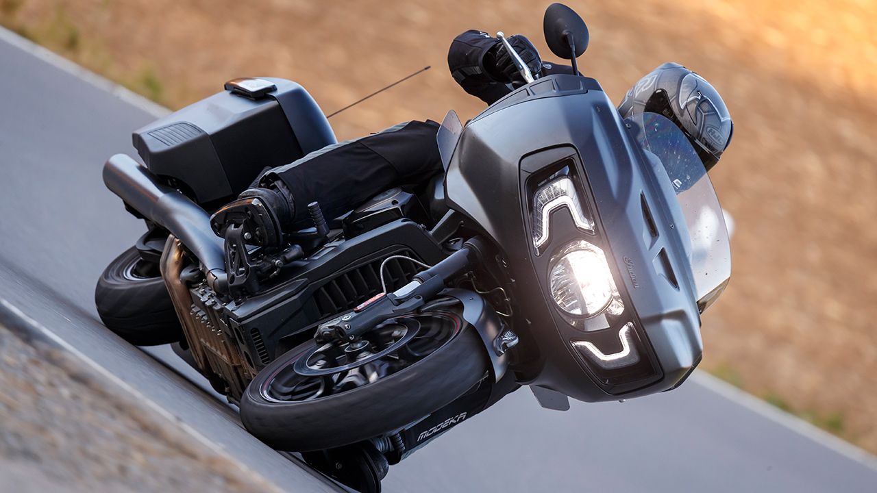 Indian Challenger Dark Horse