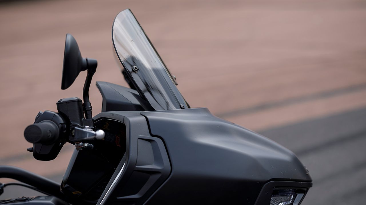 Indian Challenger Dark Horse