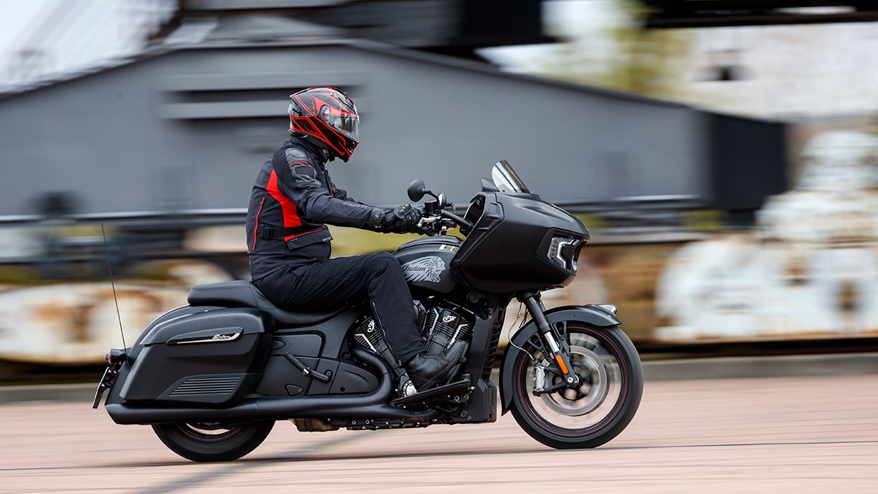 Indian Challenger Dark Horse