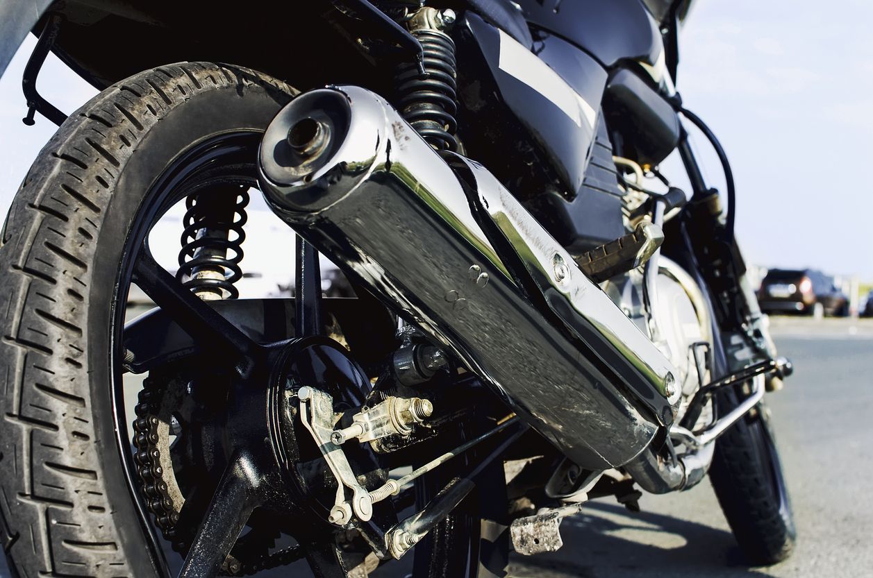 Homologar el tubo de escape de la moto