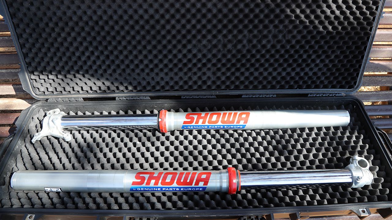 Cartuchos Showa para horquilla WP Xplor.