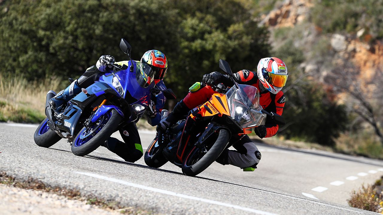 Comparativa deportivas ligeras: KTM RC 390 frente a Yamaha R3
