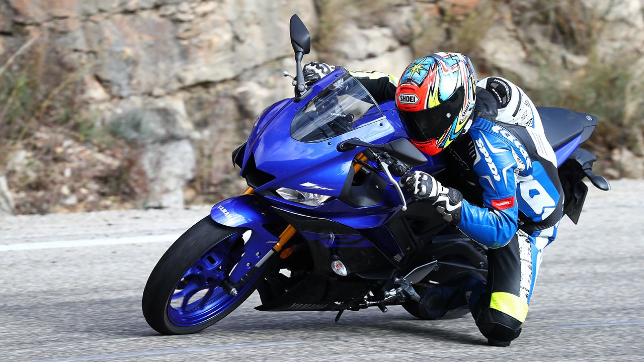 Yamaha R3 2022