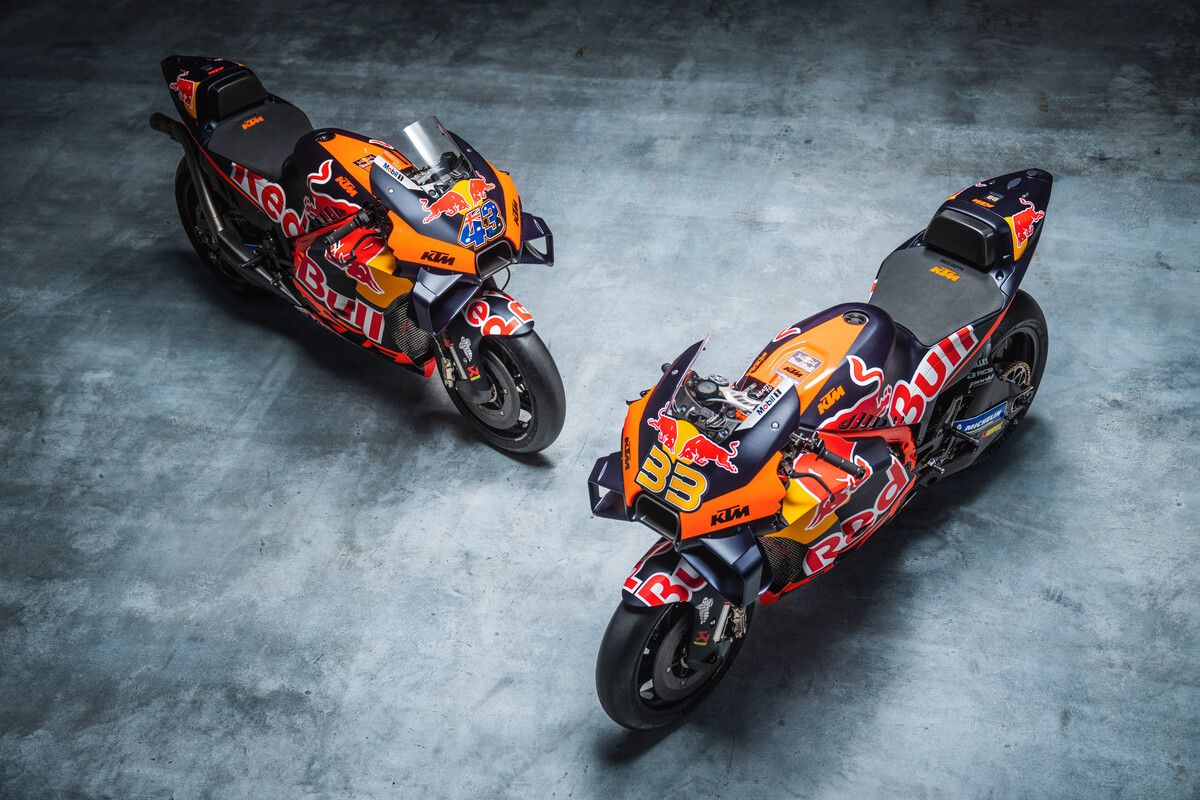 KTM RC16 Red Bull Factory MotoGP 2023 Brad Binder Jack Miller 01