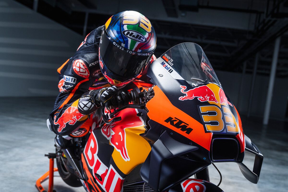 KTM RC16 Red Bull Factory MotoGP 2023 Brad Binder Jack Miller 06