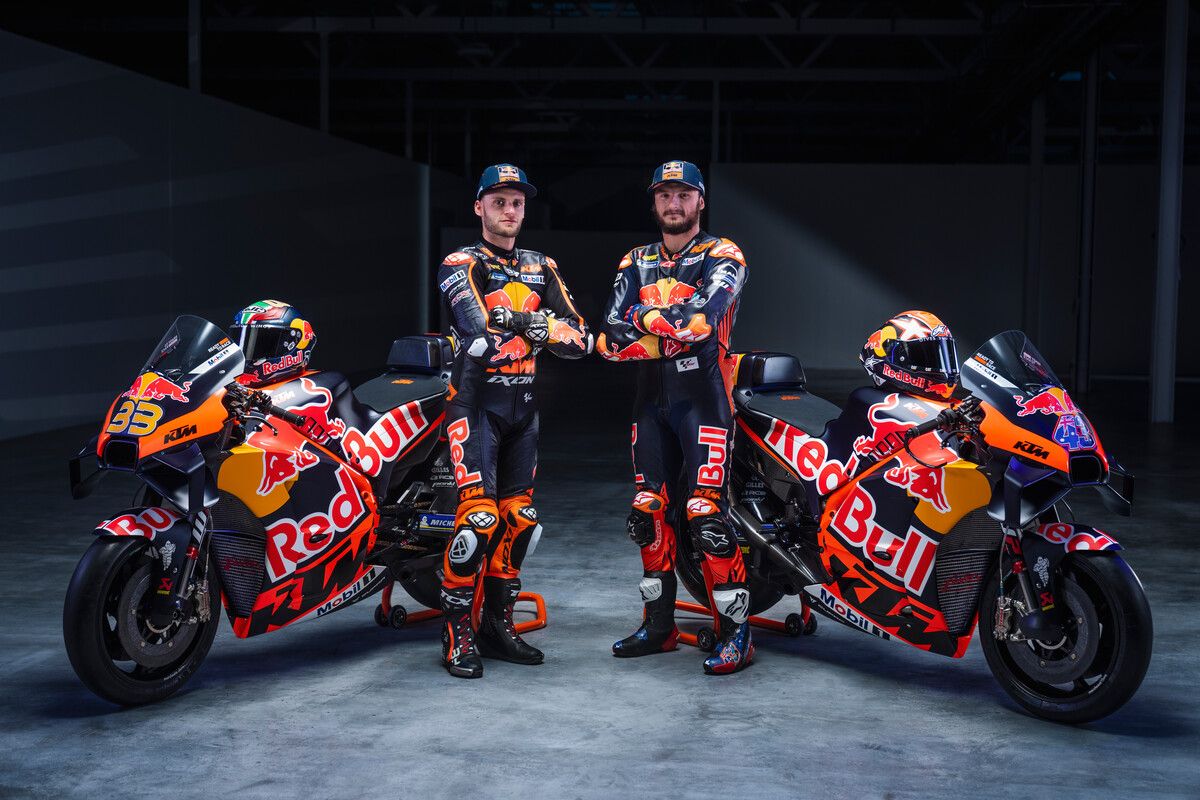 KTM RC16 Red Bull Factory MotoGP 2023 Brad Binder Jack Miller 07