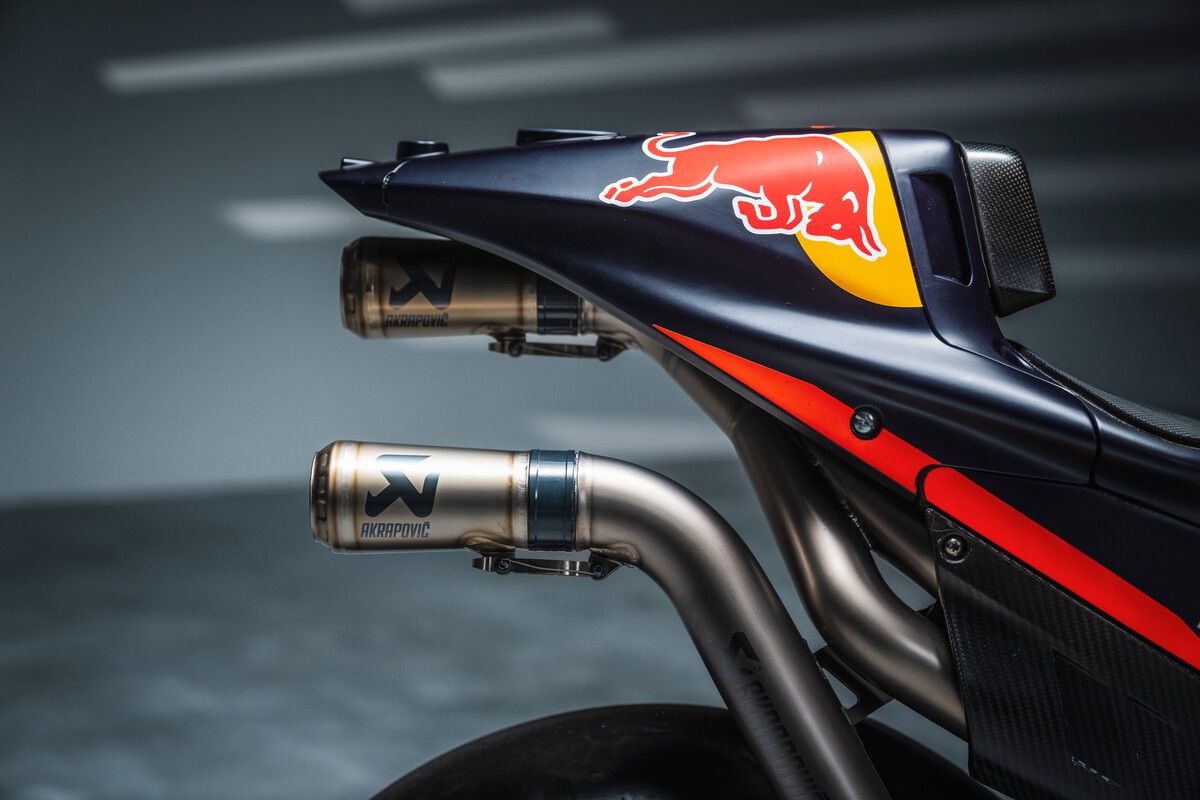 KTM RC16 Red Bull Factory MotoGP 2023 Brad Binder Jack Miller 25