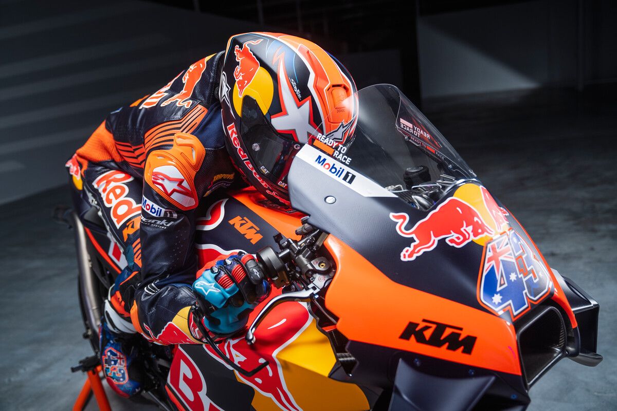 KTM RC16 Red Bull Factory MotoGP 2023 Brad Binder Jack Miller 50
