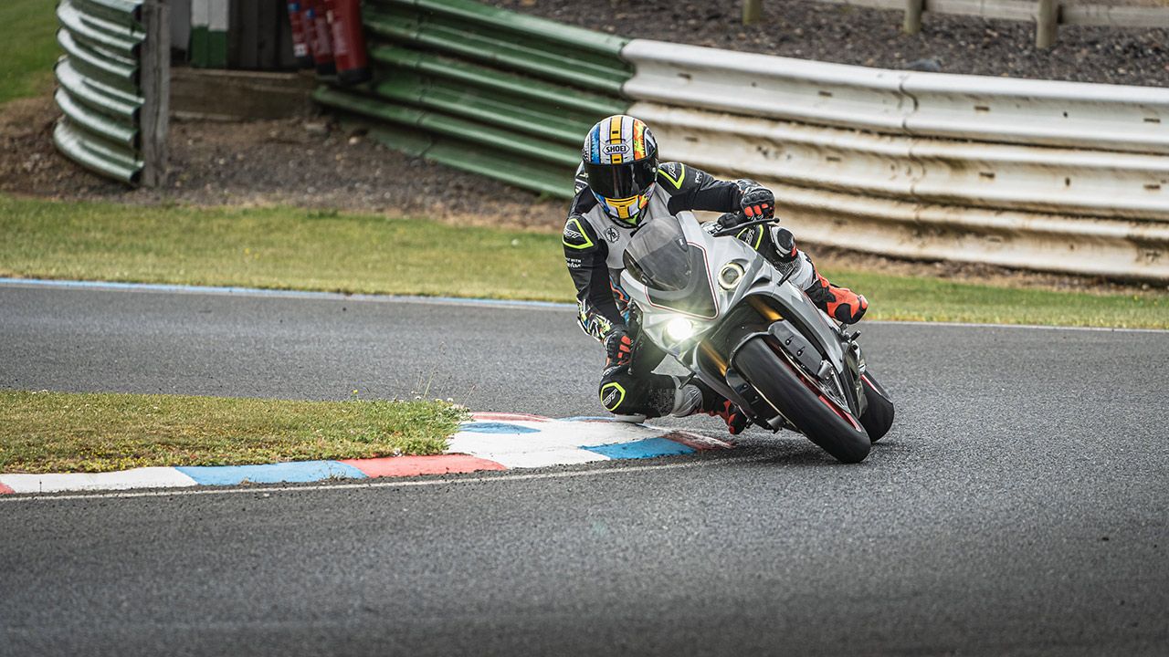 Norton V4SV