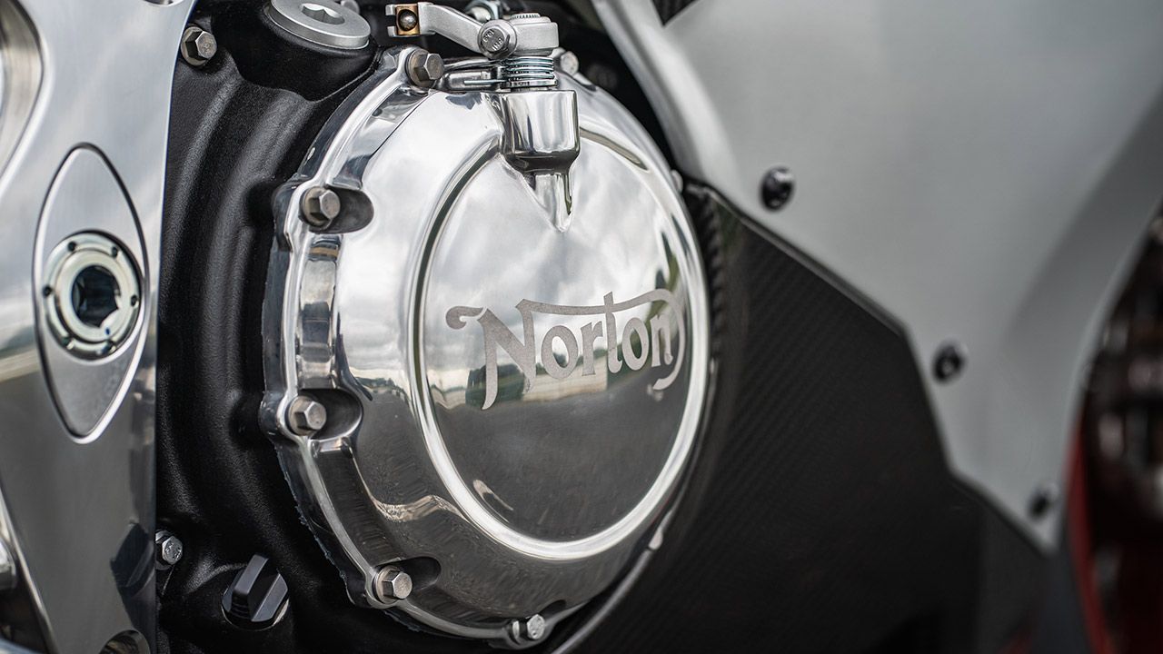 Norton V4SV