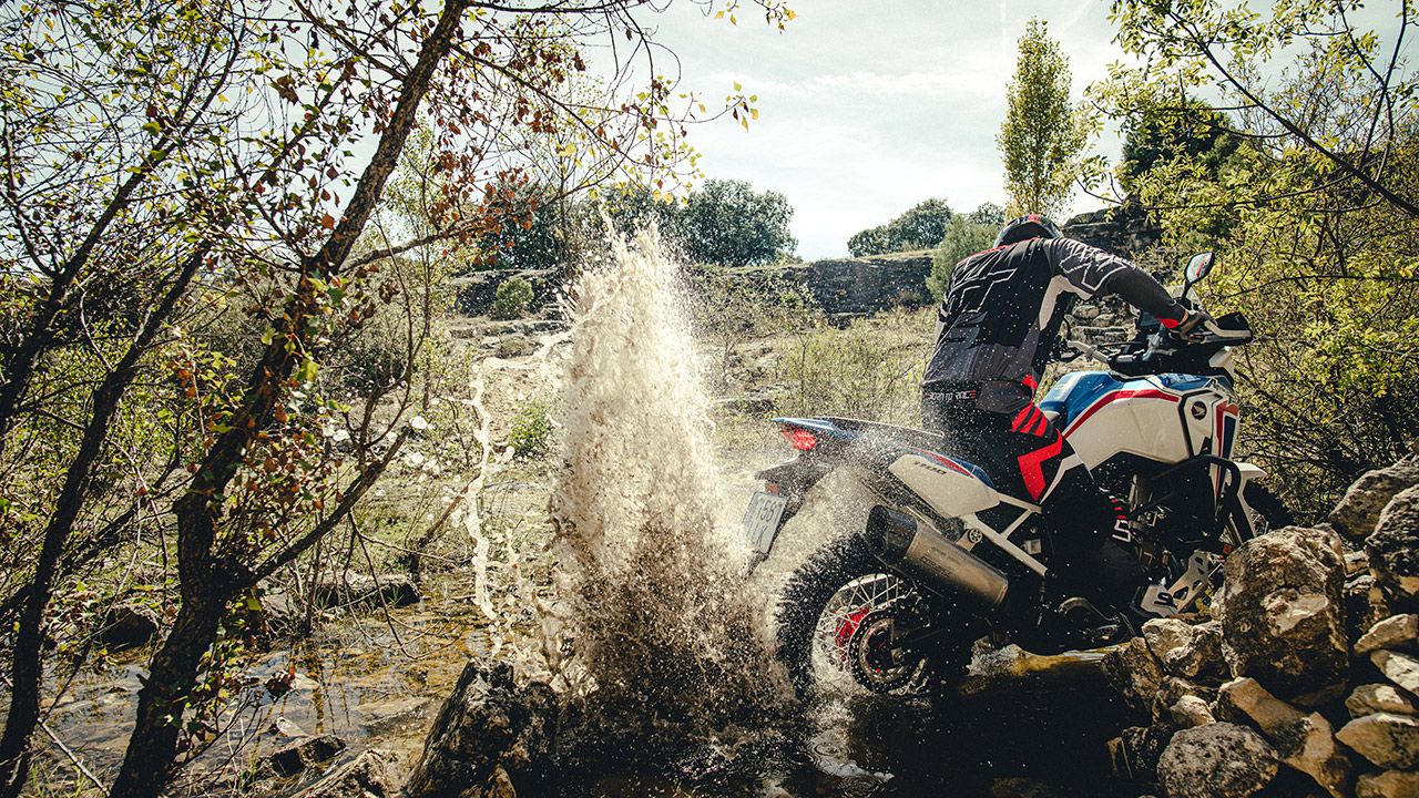 Prueba trail: Honda CRF1100L Africa Twin de Toni Bou
