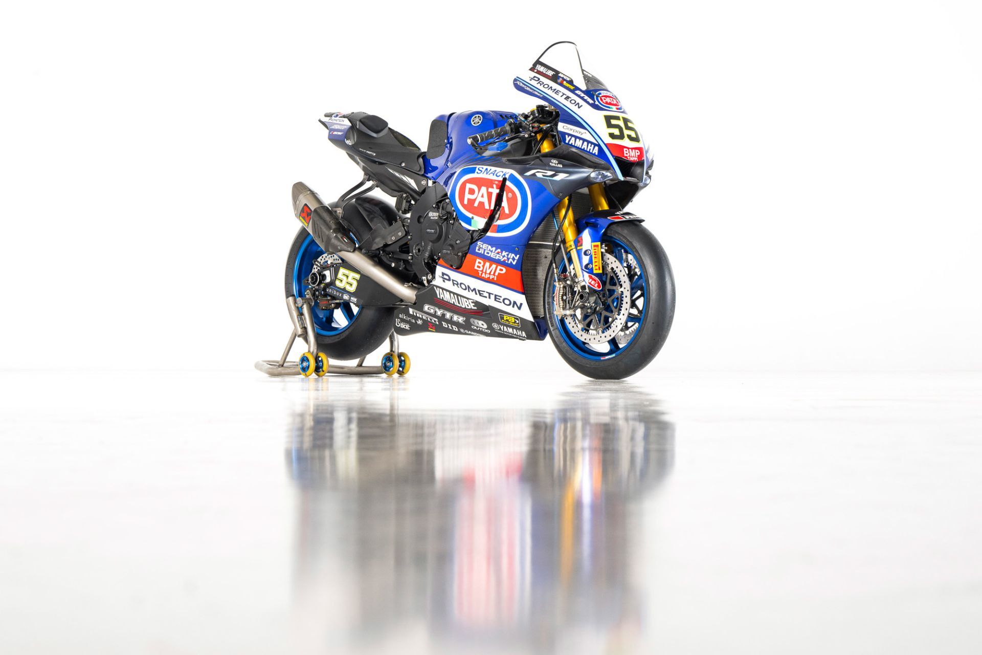 Yamaha YZF R1 Pata Prometeon WSBK 2023 Toprak Razgatlioglu Andrea Locatelli 03
