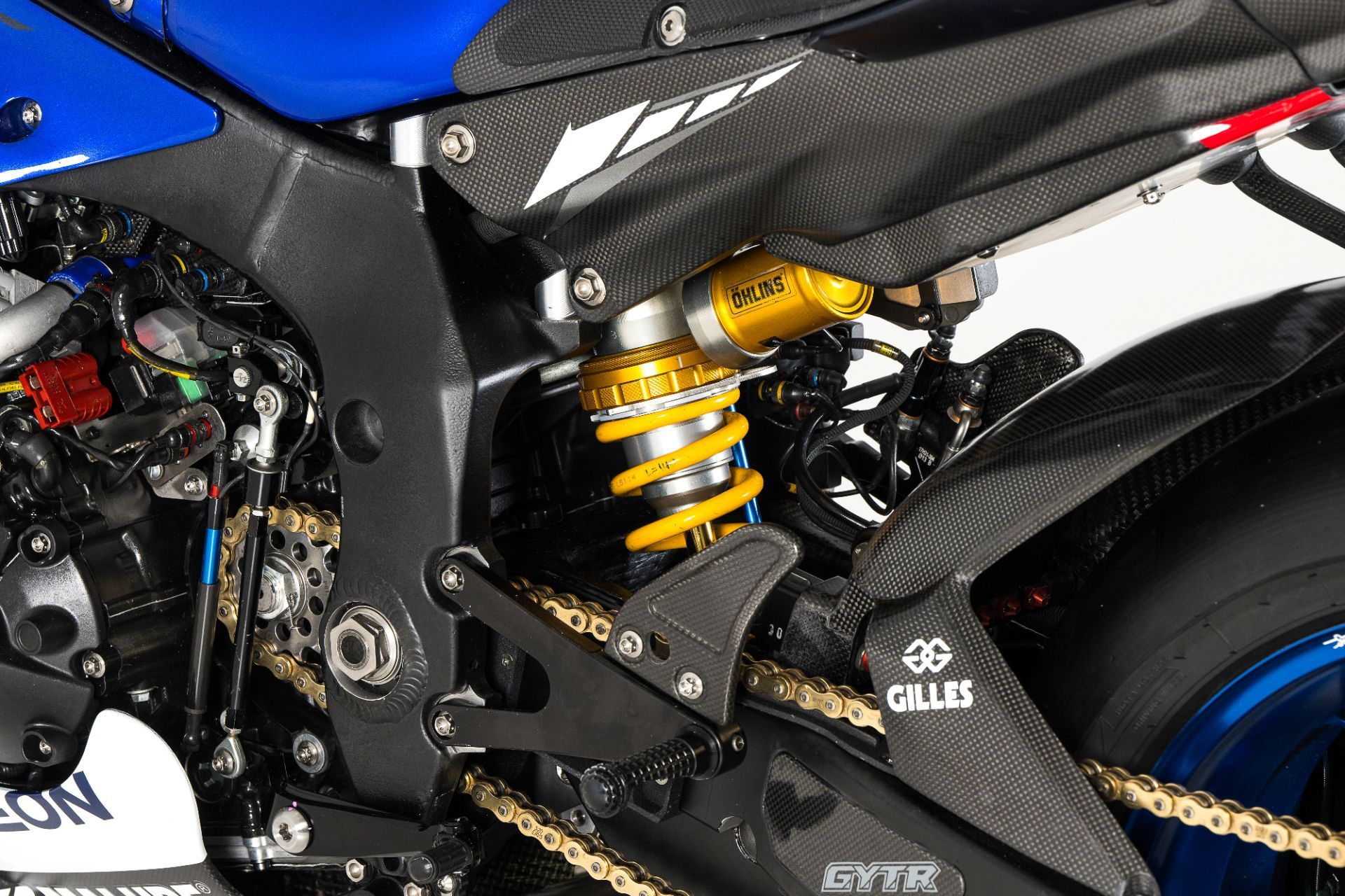 Yamaha YZF R1 Pata Prometeon WSBK 2023 Toprak Razgatlioglu Andrea Locatelli 10