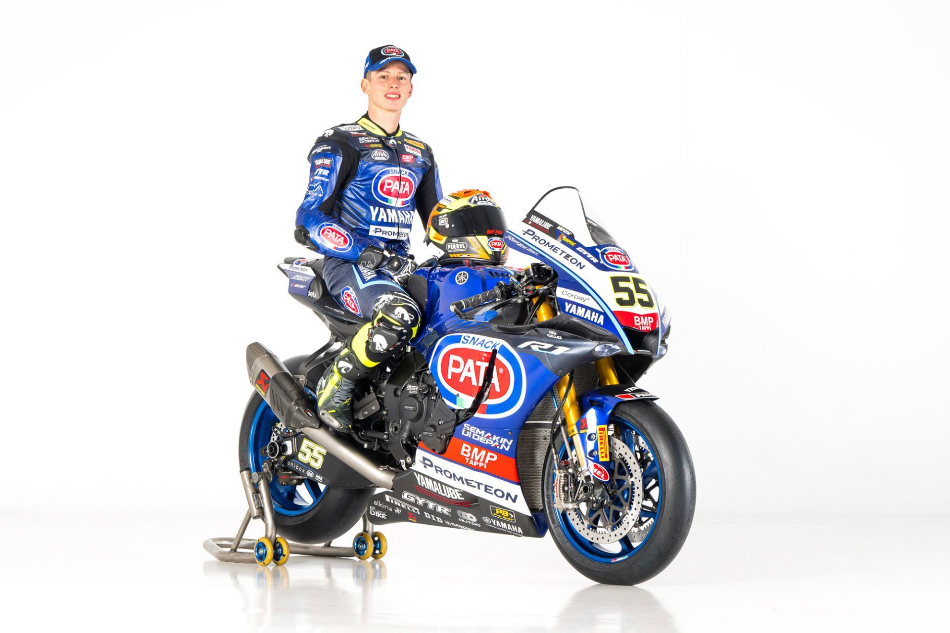 Yamaha YZF R1 Pata Prometeon WSBK 2023 Toprak Razgatlioglu Andrea Locatelli 35