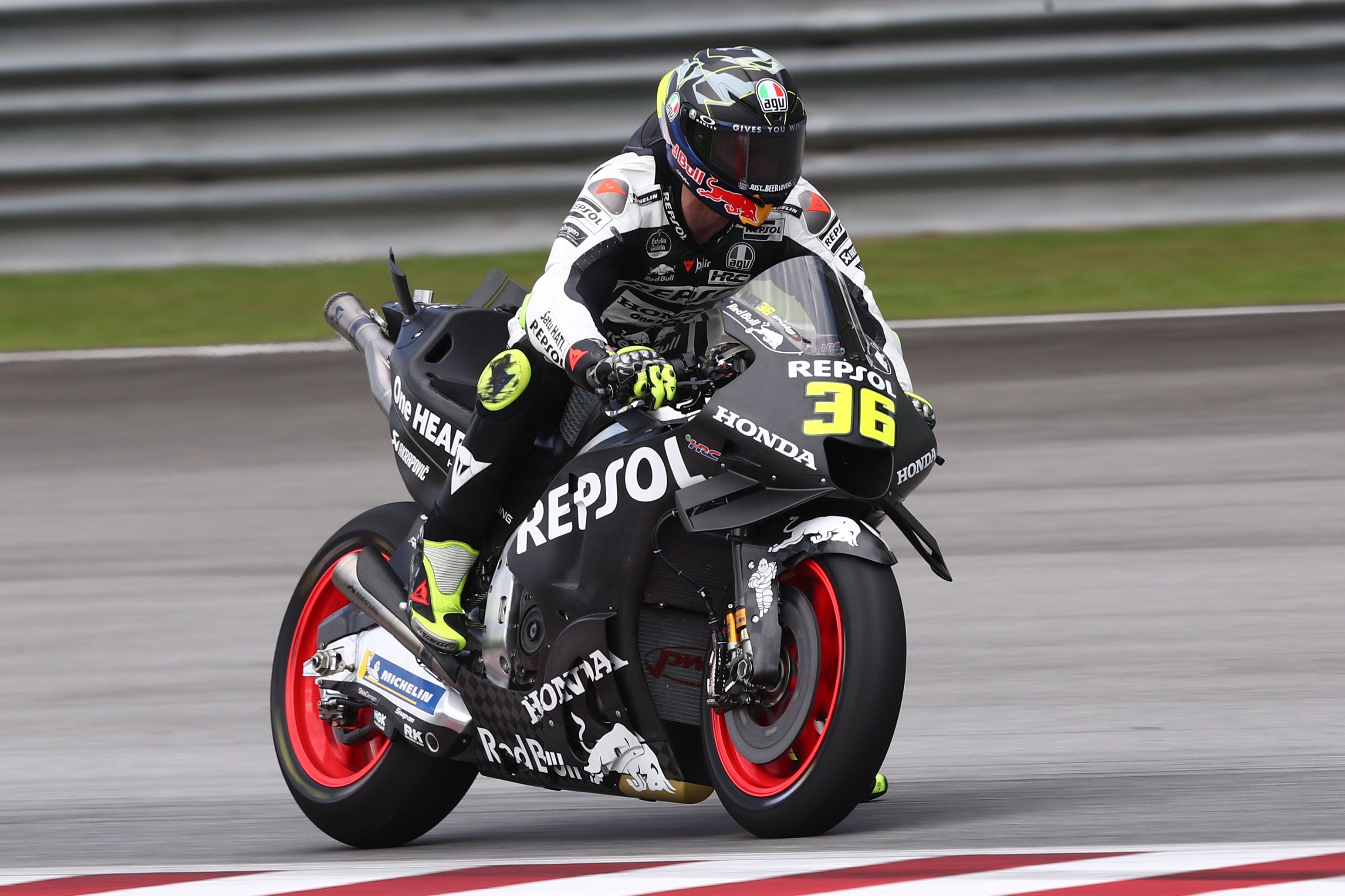 Joan Mir ha finalizado 17º en el primer día de test en el circuito de Sepang.