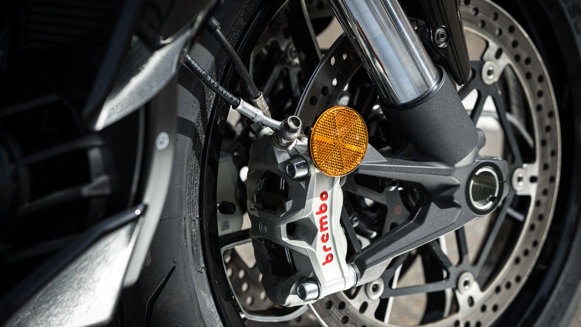 Ducati Diavel v4 2023 Detalles Web (6)