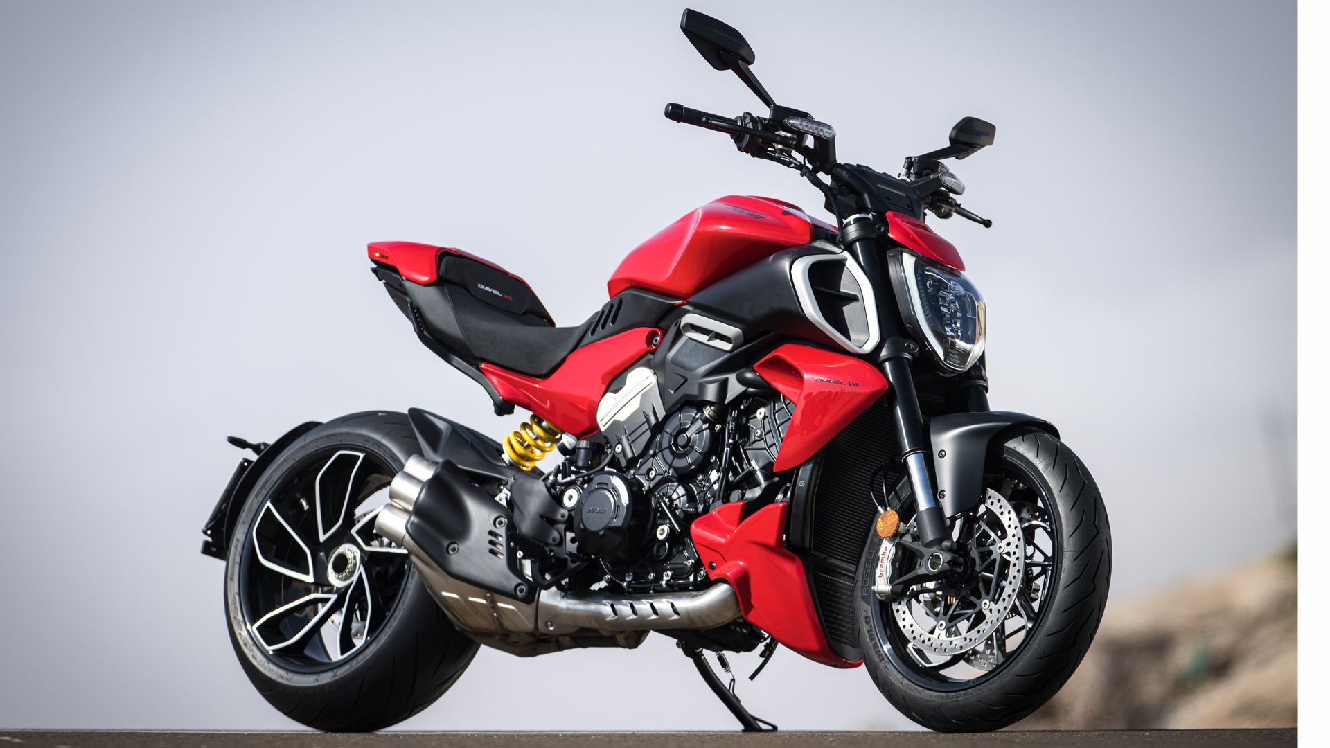 Ducati Diavel V4 2023 Estatica (4)