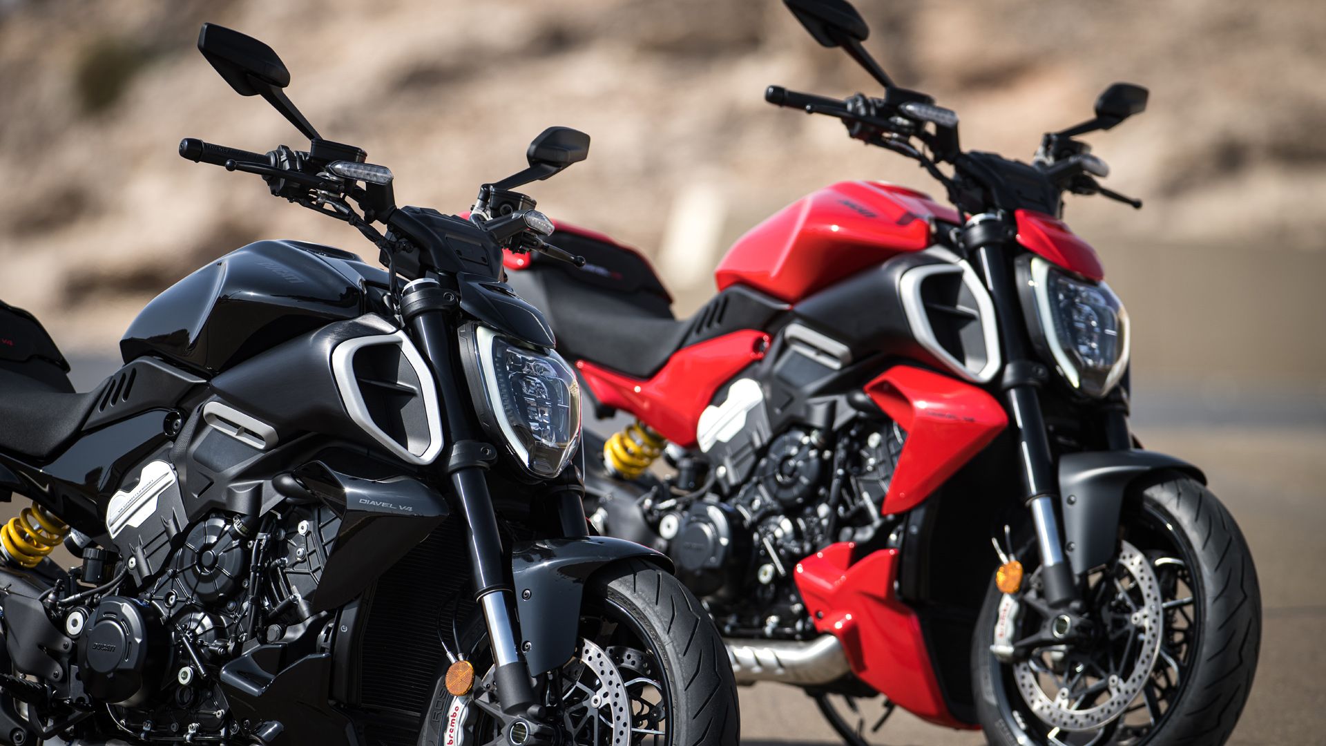 Ducati Diavel V4 2023 Estatica (6)
