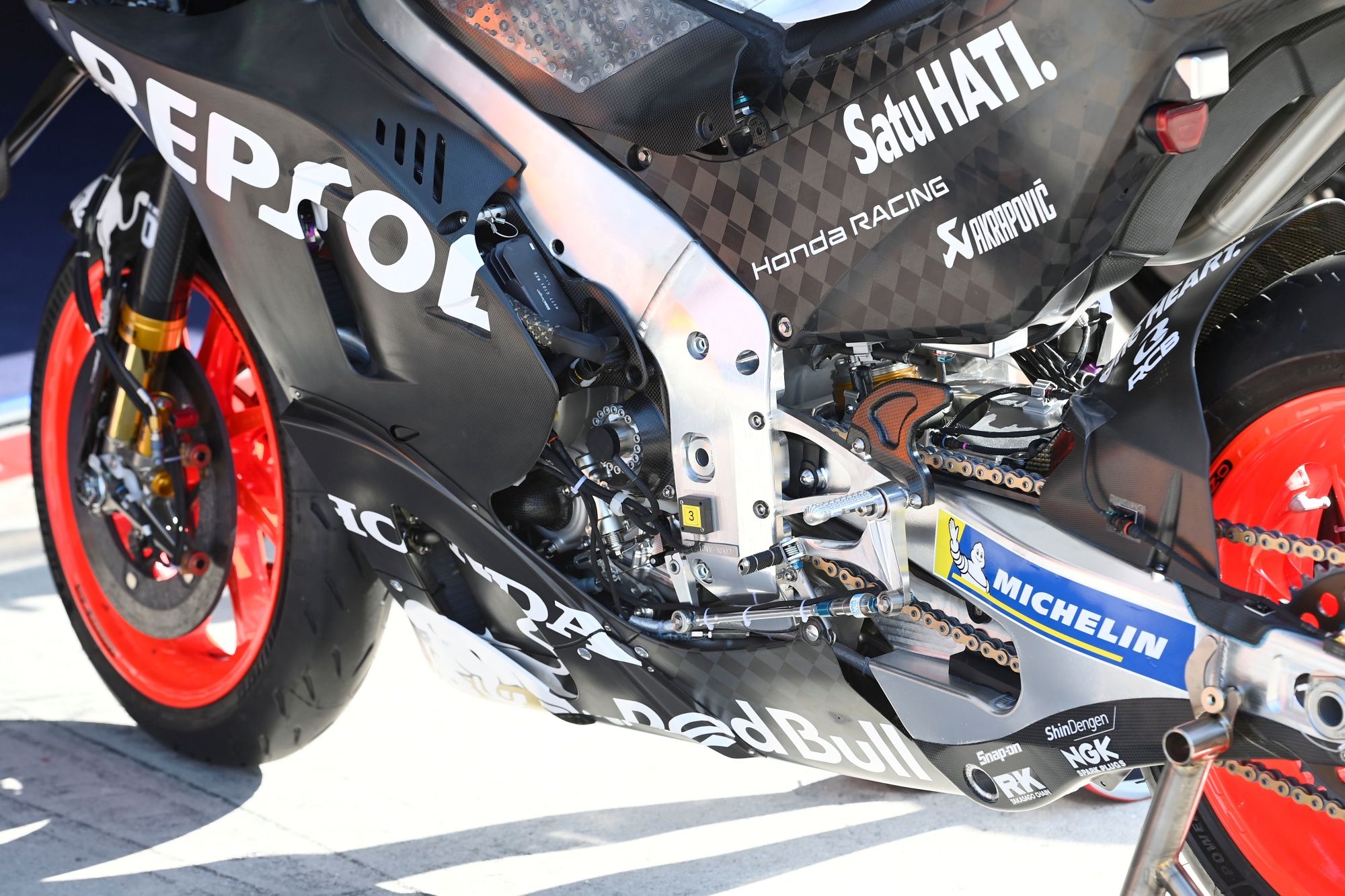 Honda RC213V MotoGP 2023 detalles test Sepang 02