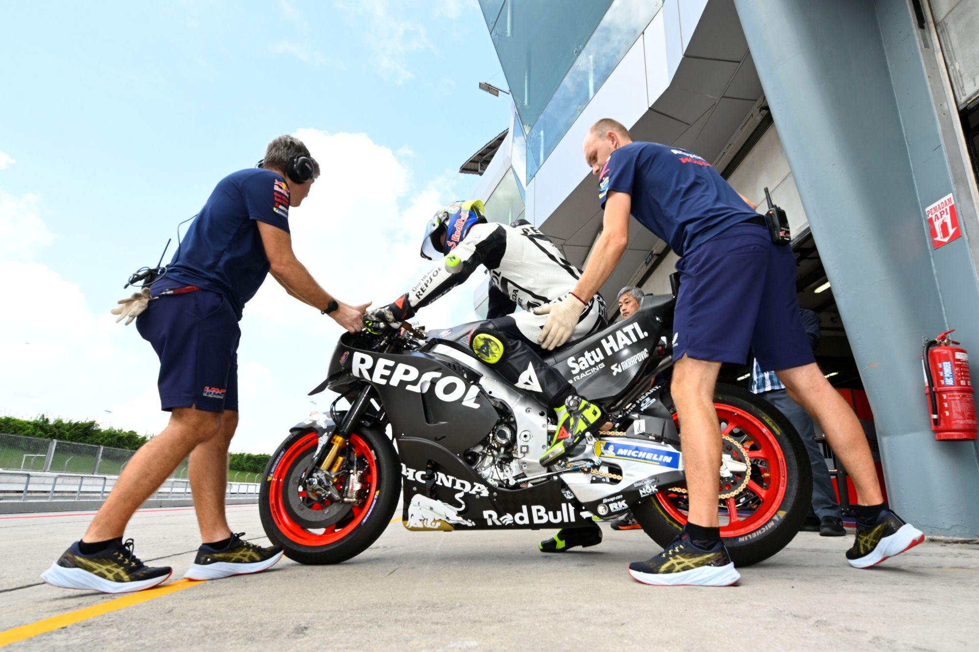 Honda RC213V MotoGP 2023 detalles test Sepang 17