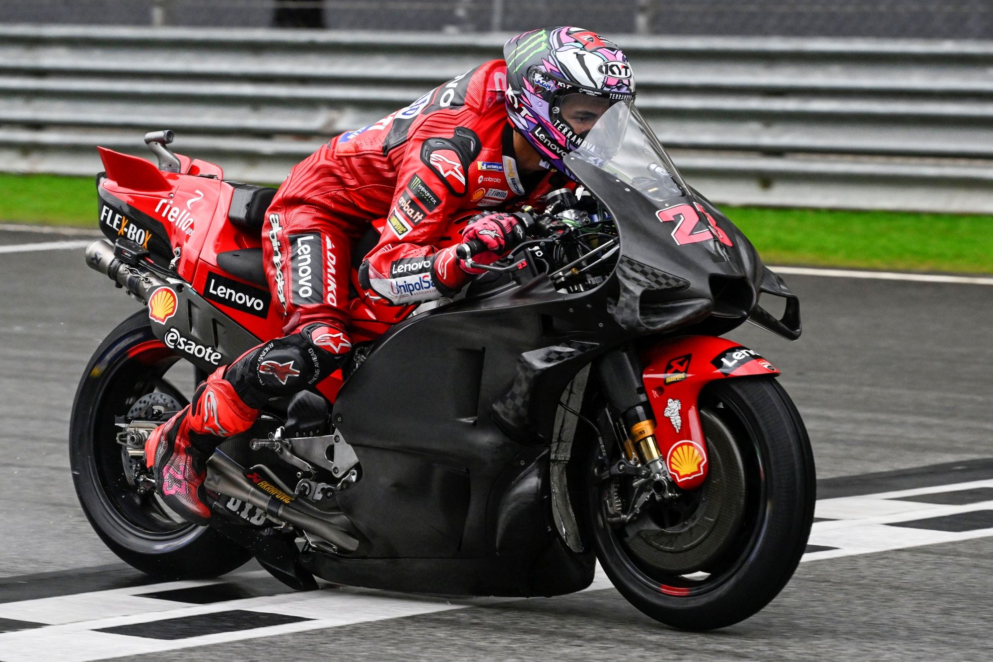 Ducati Desmosedici MotoGP 2023 detalles test Sepang 17