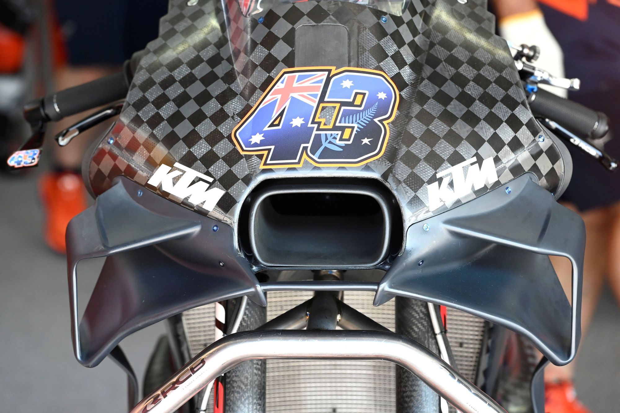 KTM RC16 MotoGP 2023 detalles test Sepang 01