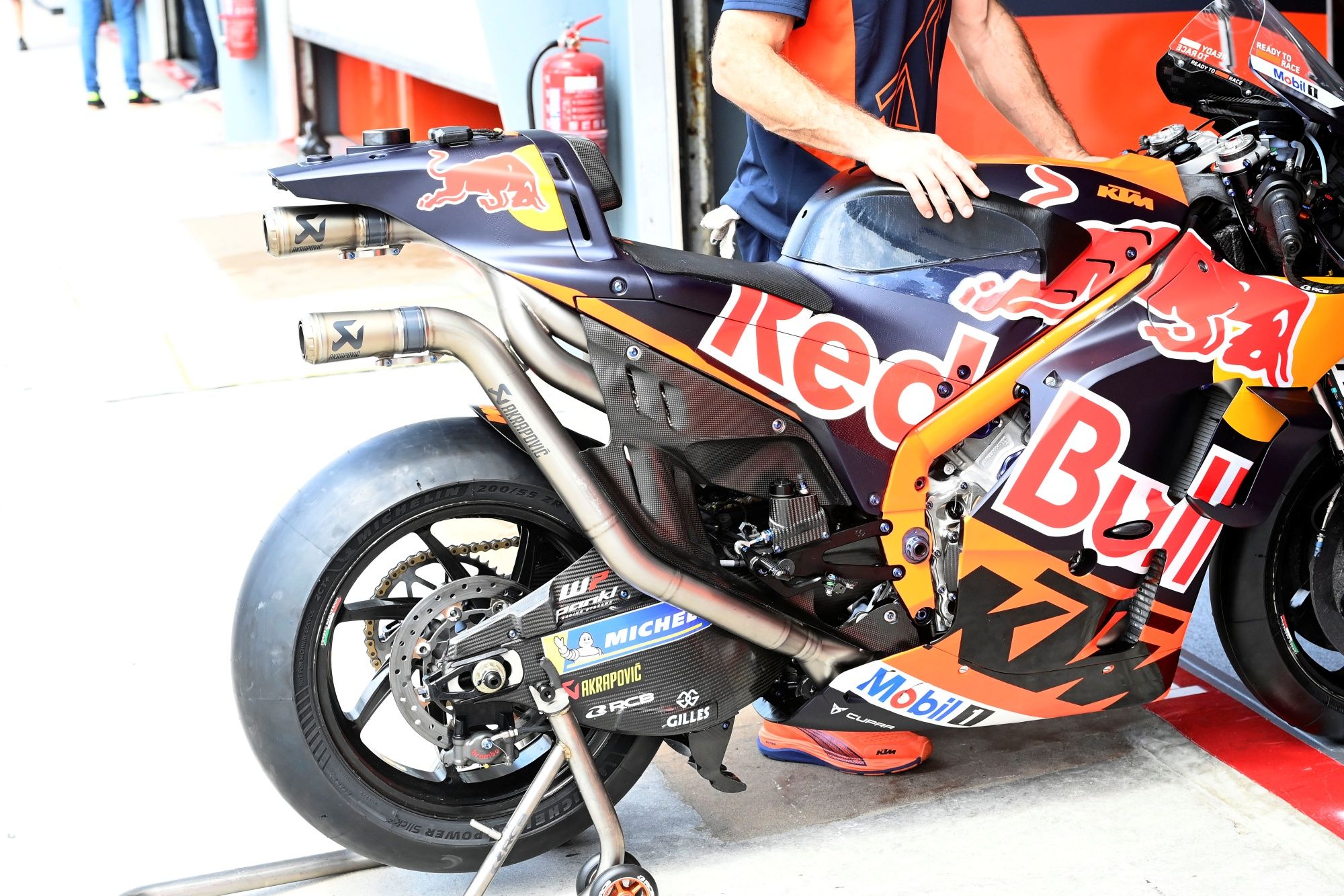 KTM RC16 MotoGP 2023 detalles test Sepang 09