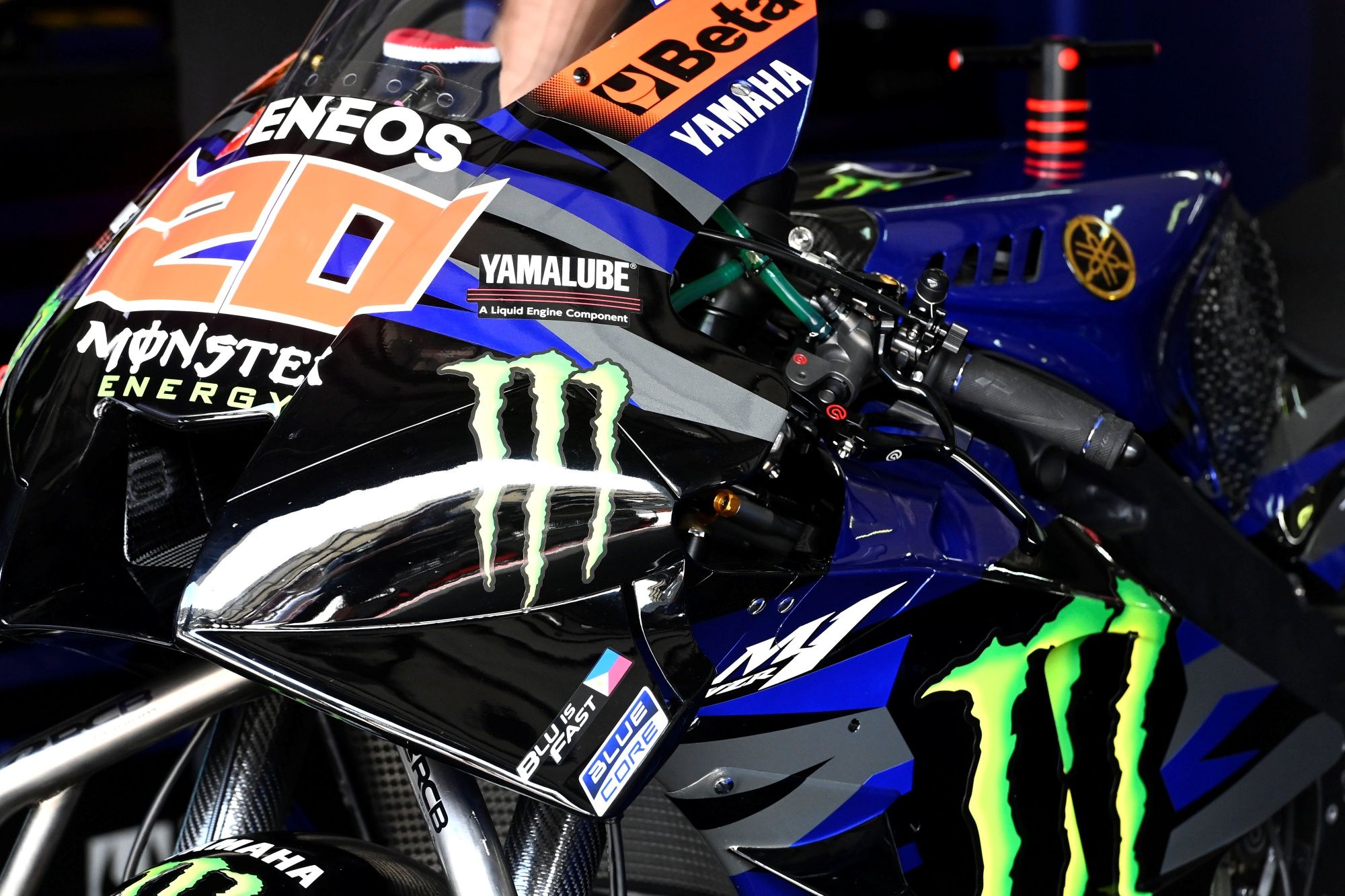 Yamaha YZR M1 MotoGP 2023 detalles test Sepang 02