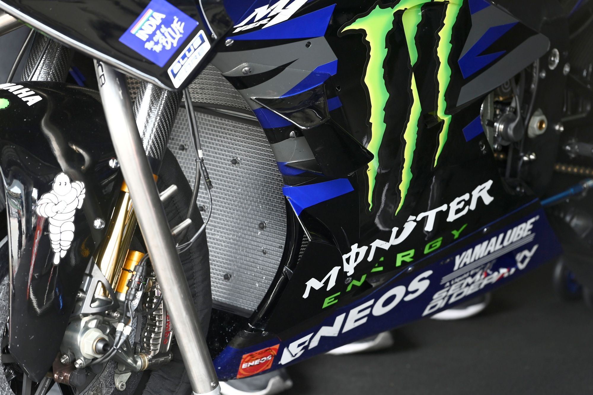 Yamaha YZR M1 MotoGP 2023 detalles test Sepang 04