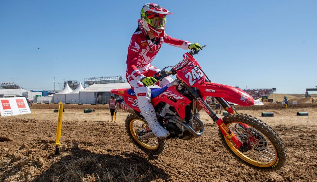 Tim Gajser se perderá el inicio de MXGP tras romperse el fémur