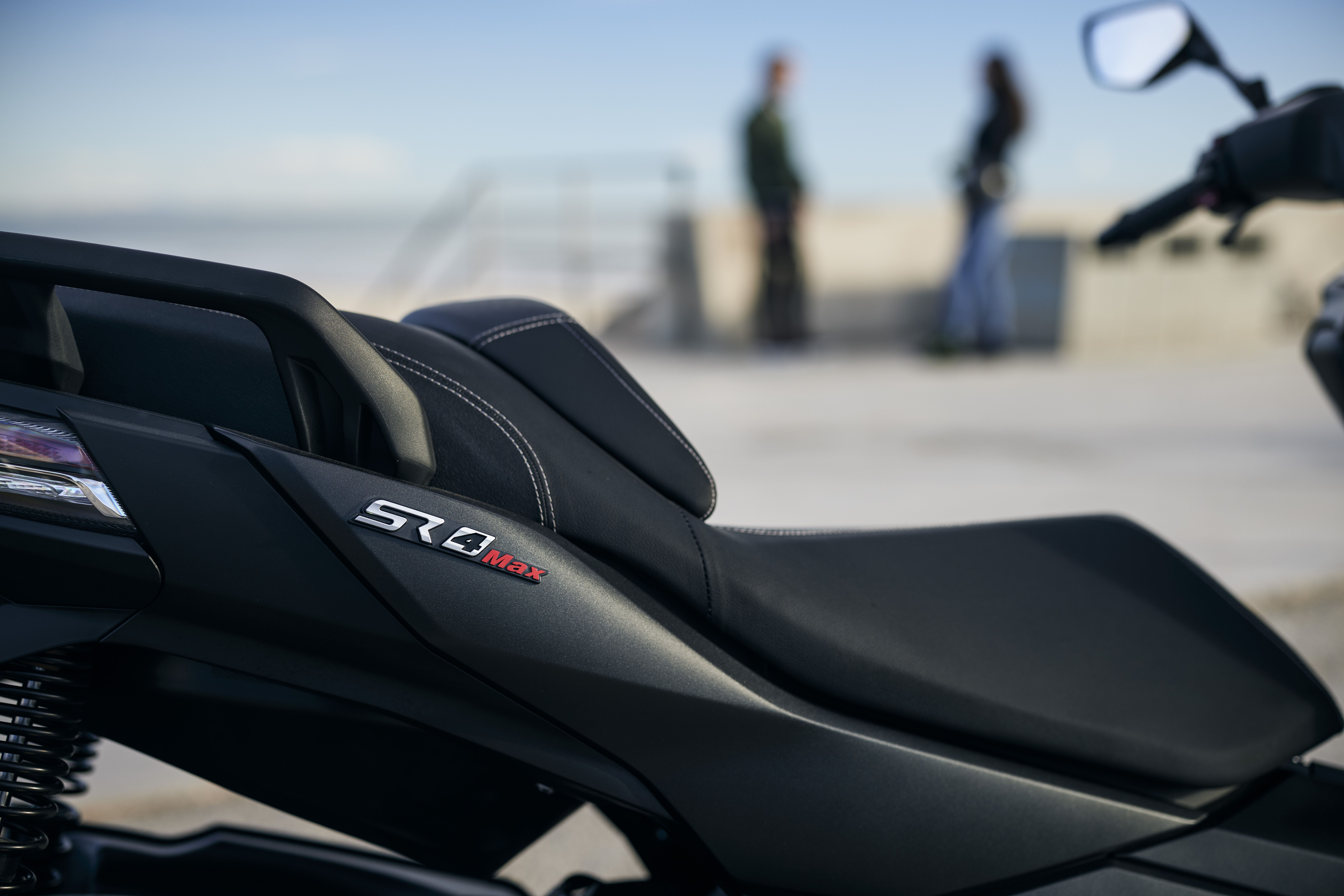 Fotos scooter Voge SR4 Max 2023