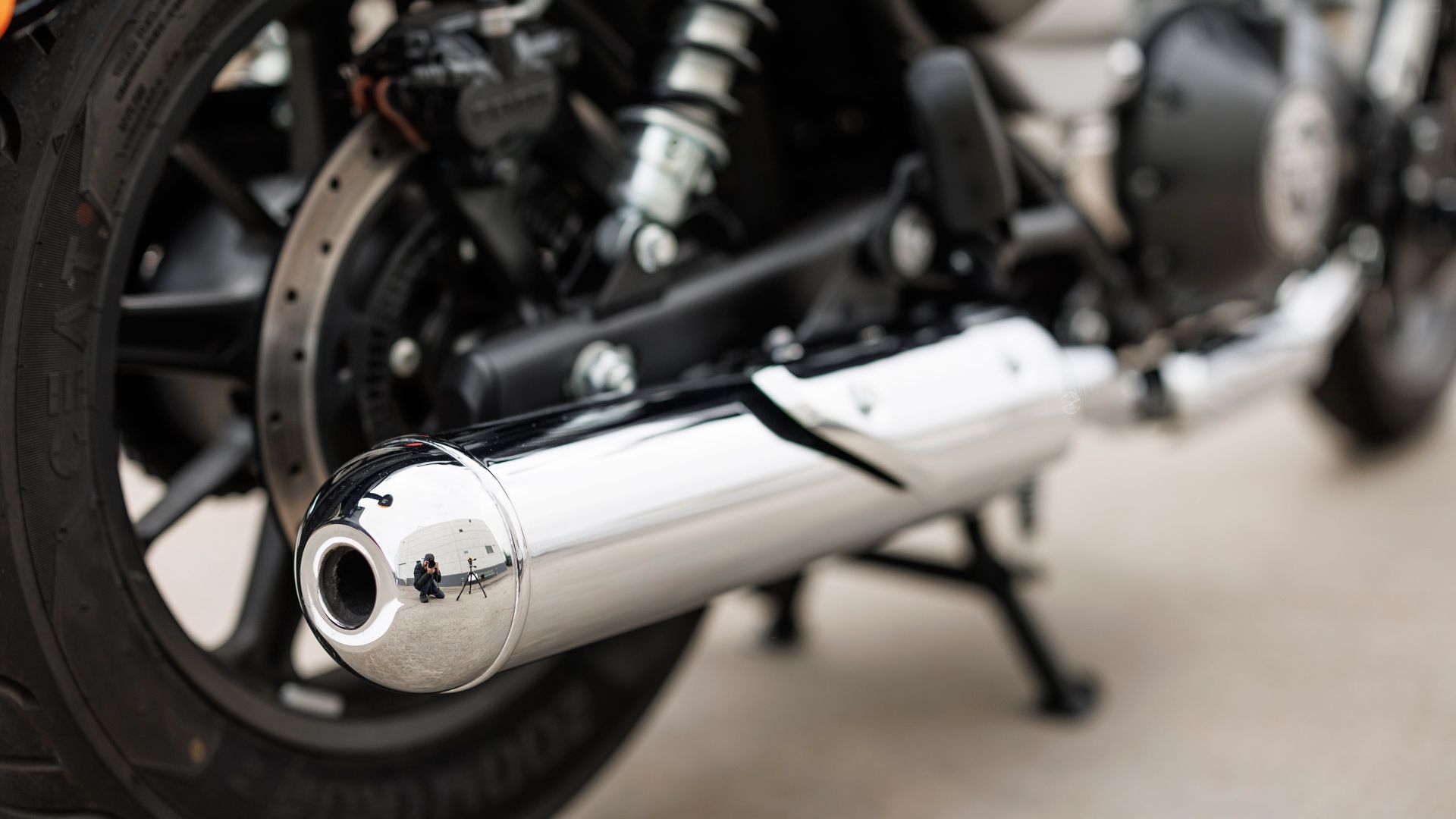 Royal Enfield Super Meteor 650 30