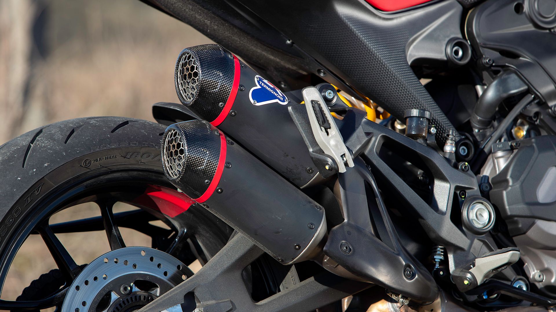 Ducati Monster SP 2023 Detalles (14)
