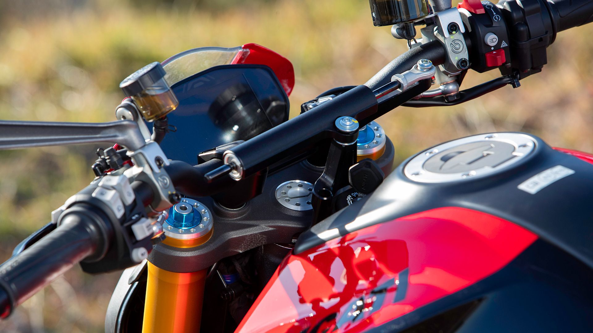 Ducati Monster SP 2023 Detalles (31)