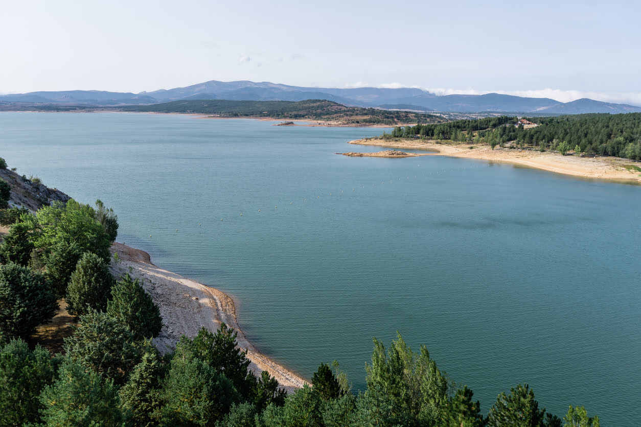 Recorre en moto la ruta de los pantanos de Palencia