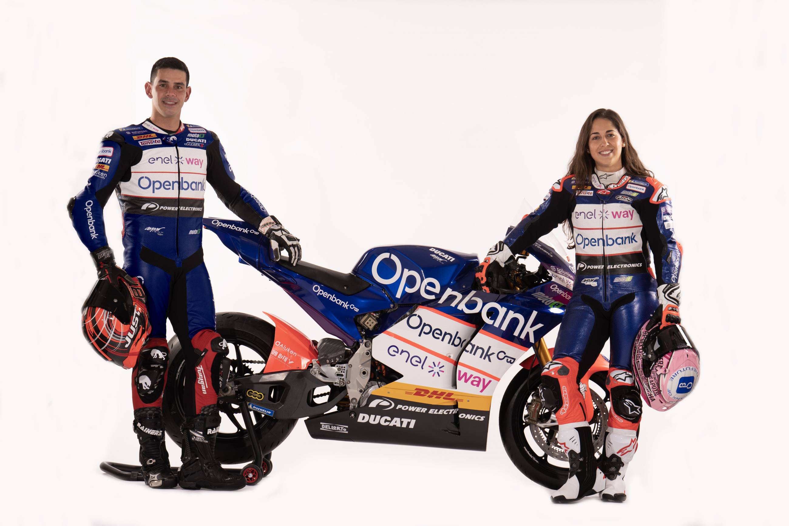 Jordi Torres y María Herrera al asalto del Mundial de MotoE con el Openbank Aspar Team.