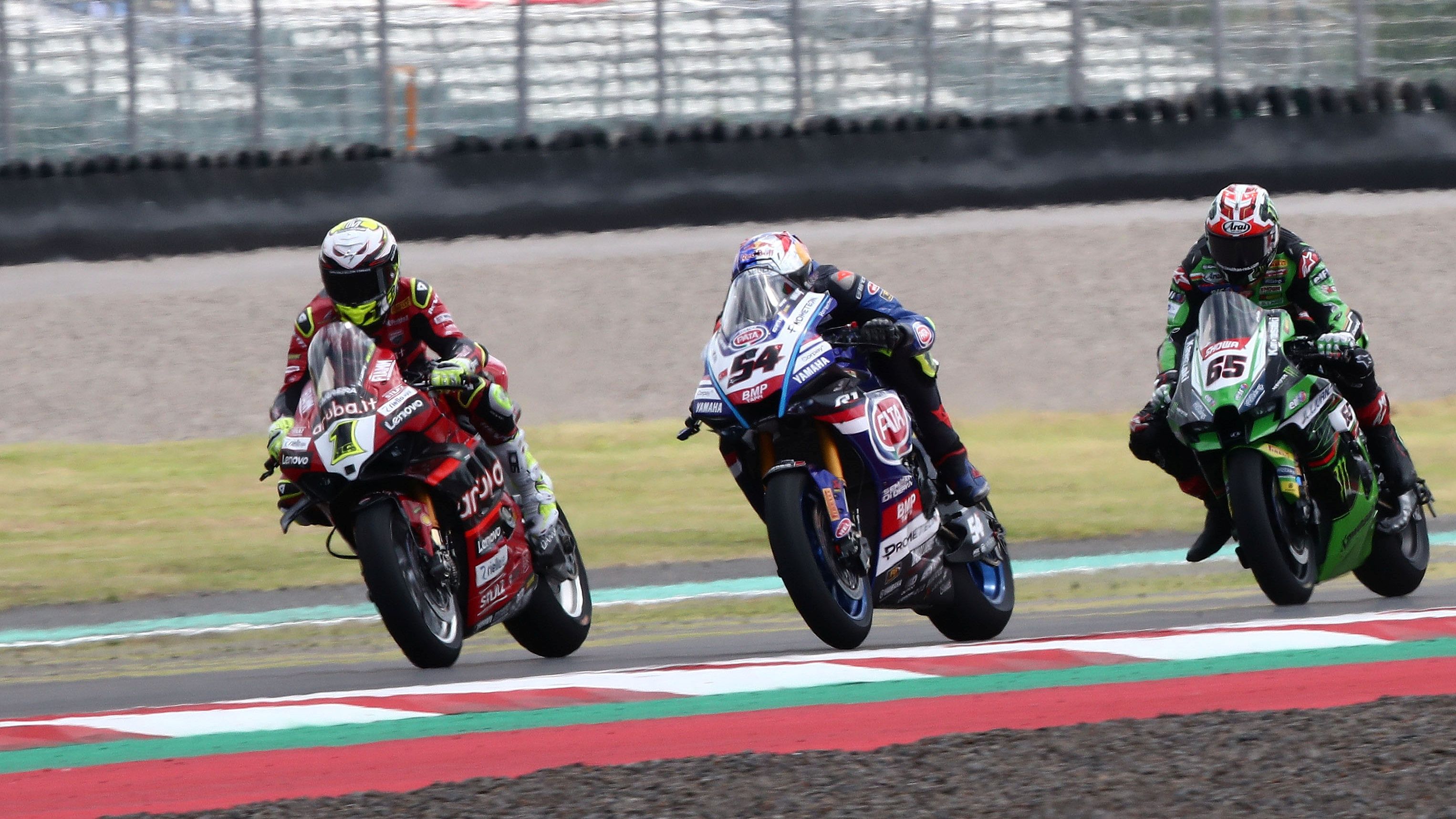 Álvaro Bautista, Toprak Razgatlioglu y Jonathan Rea se reencontraron en la carrera Superpole de Mandalika