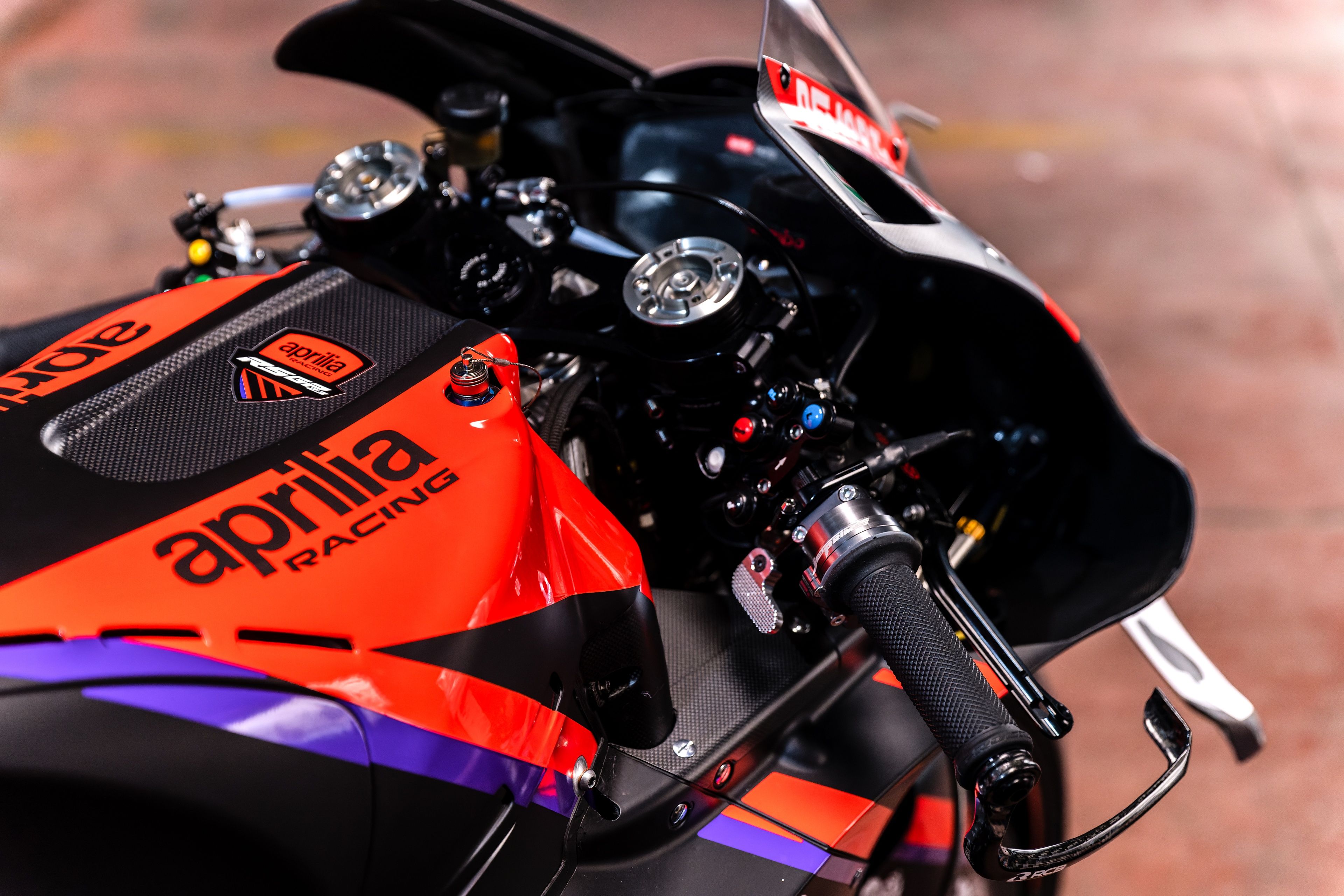 Aprilia RS GP Racing MotoGP 2023 Aleix Espargaró Maverick Viñales 41
