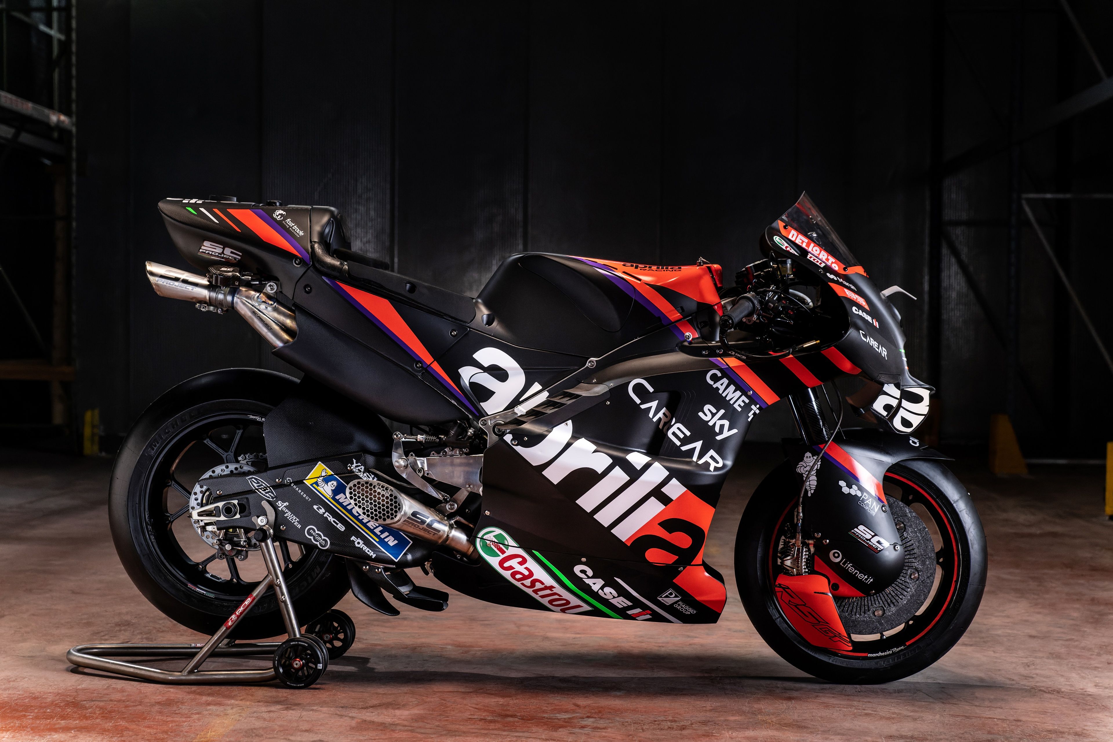 Aprilia RS GP Racing MotoGP 2023 Aleix Espargaró Maverick Viñales 45