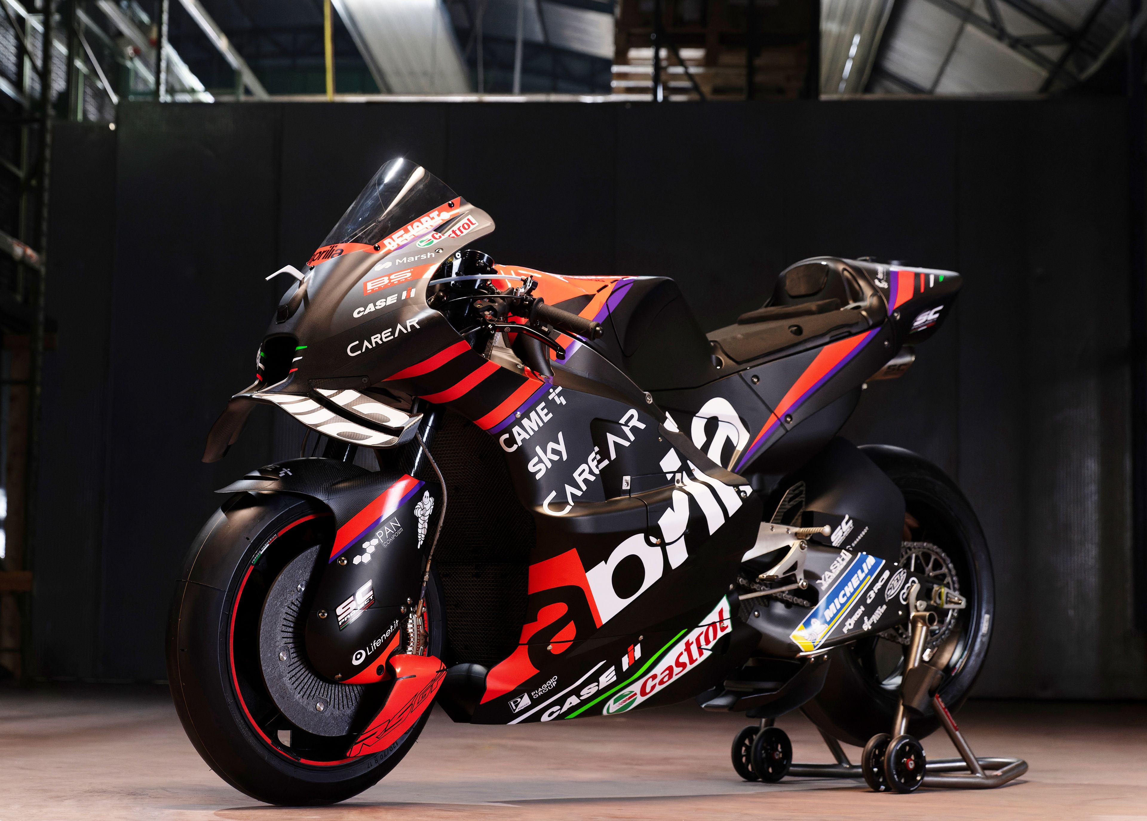 Aprilia RS GP Racing MotoGP 2023 Aleix Espargaró Maverick Viñales 49