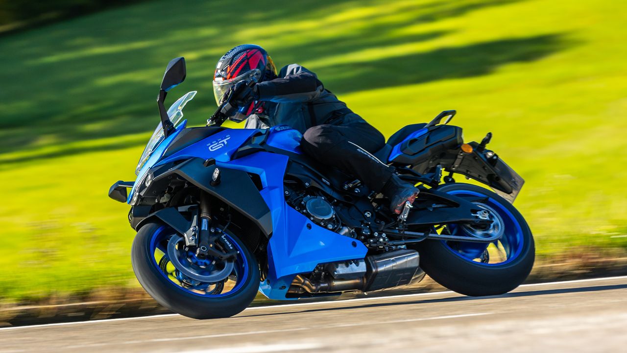 Suzuki GSX S1000 GT 2022