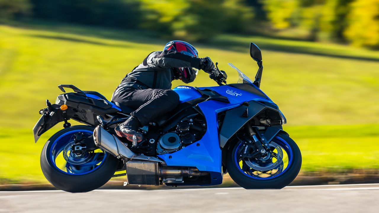 Suzuki GSX S1000 GT 2022