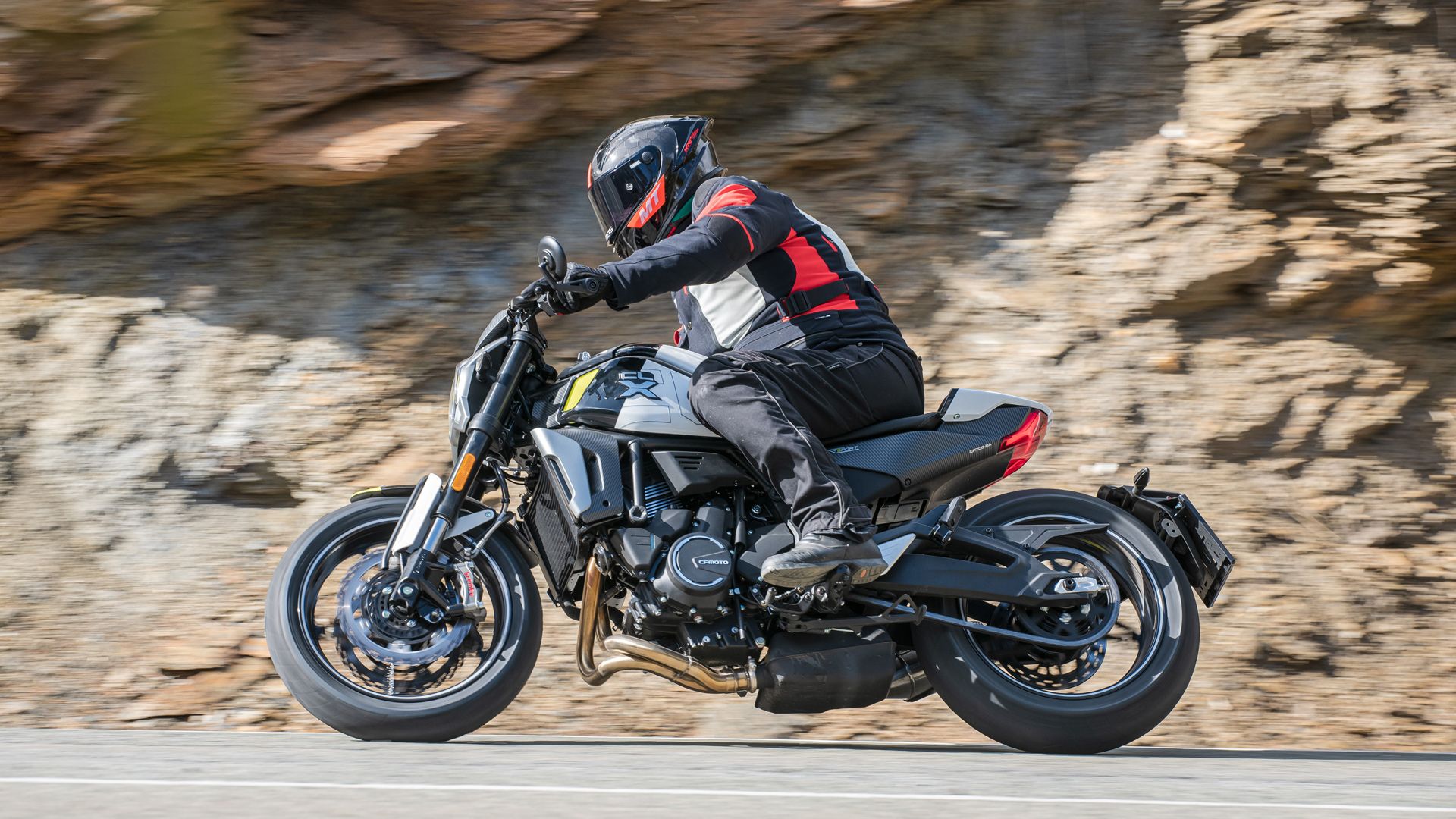 CFMoto 700 CL X Sport 2023 Accion (13)