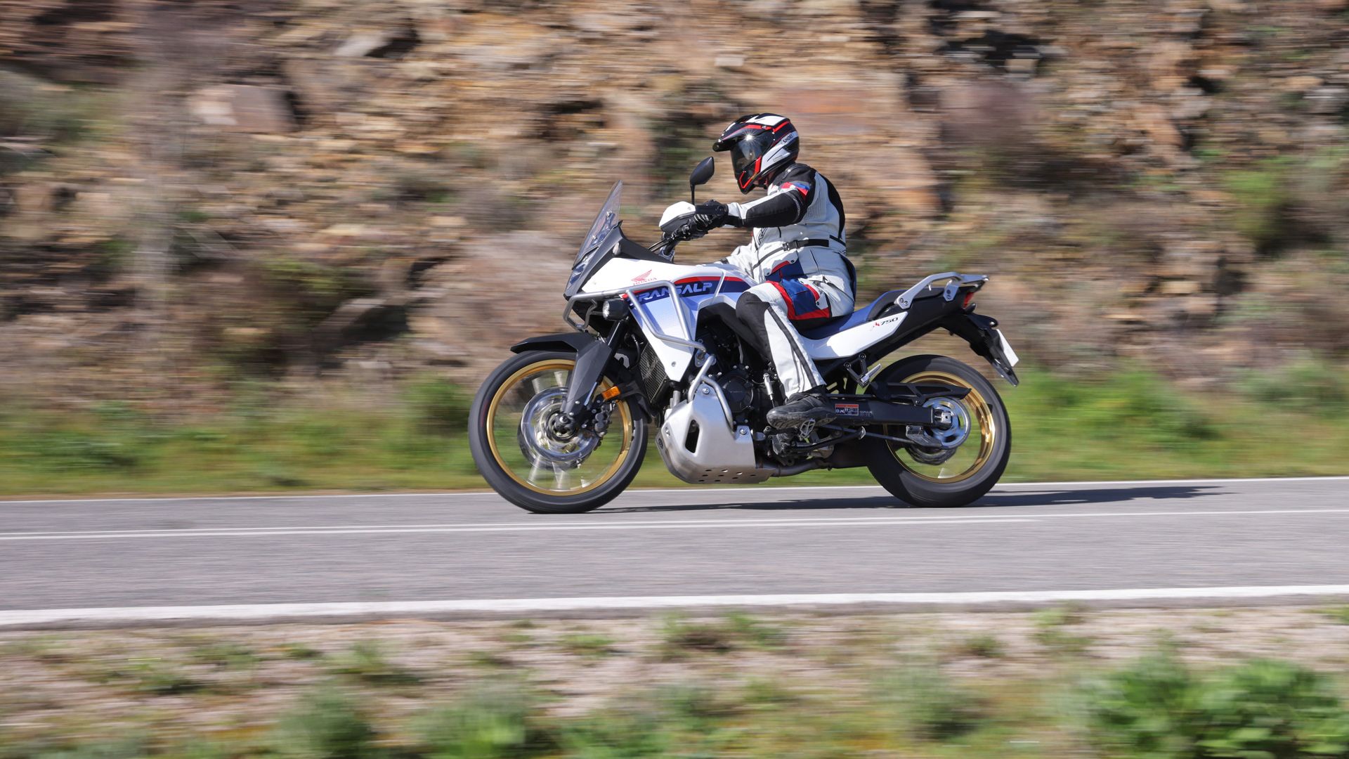 Honda XL750 Transalp 2023 Accion (10)
