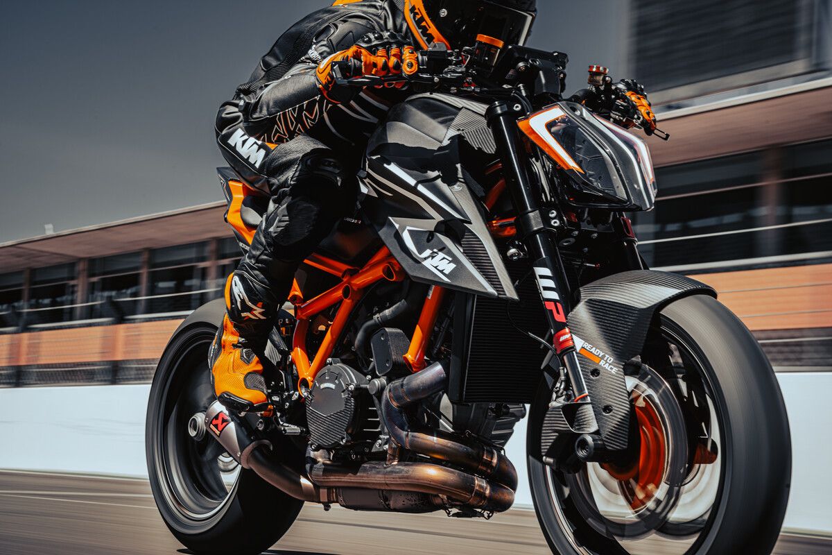 Fotos KTM 1290 Super Duke RR 2023