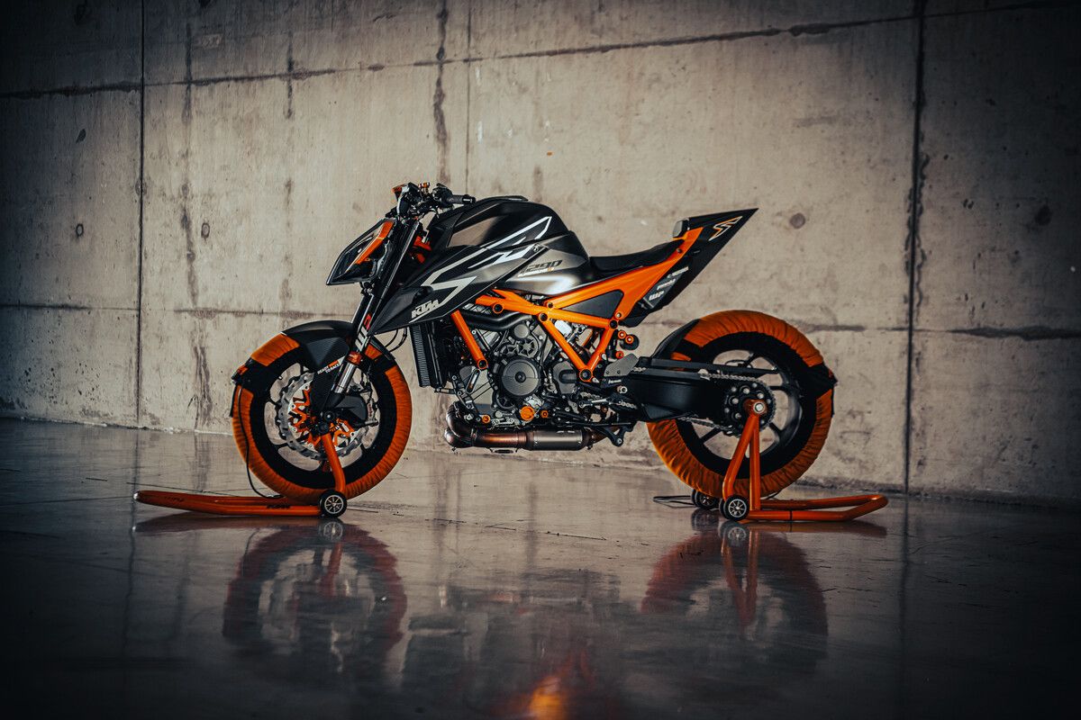 Fotos KTM 1290 Super Duke RR 2023