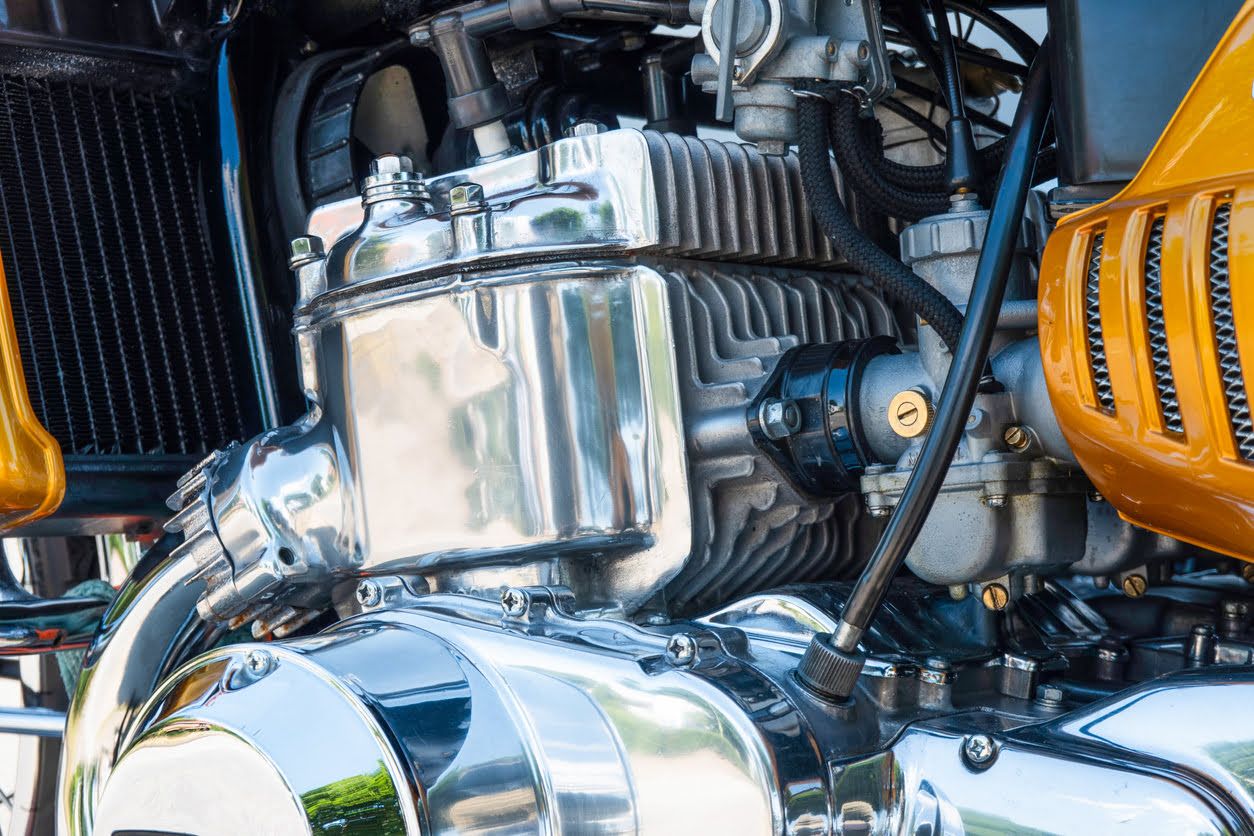 Cómo limpiar el circuito de refrigeración de la moto