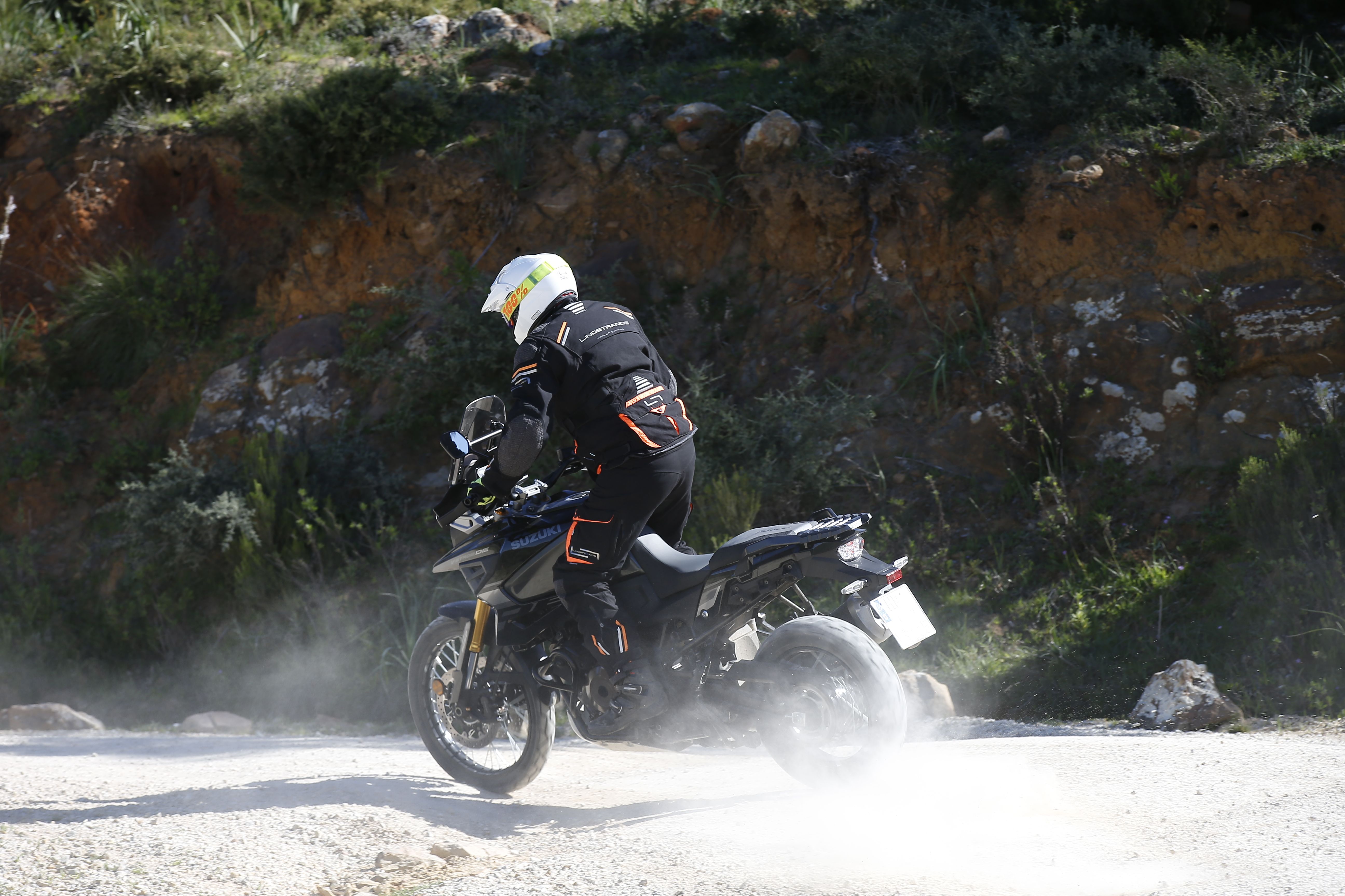 Fotos SUZUKI V-STROM 1050 TECH / DE 