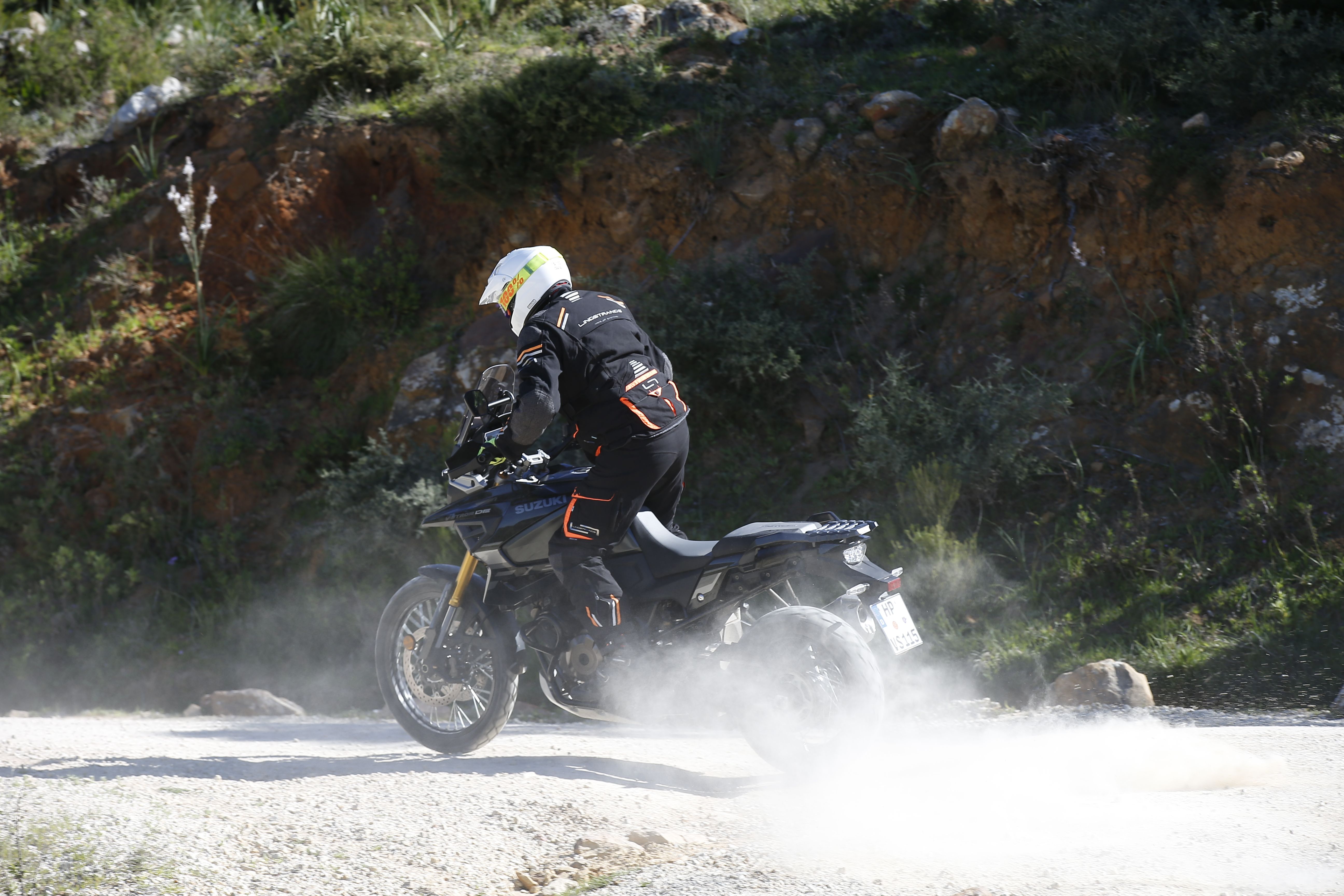 Fotos SUZUKI V-STROM 1050 TECH / DE 