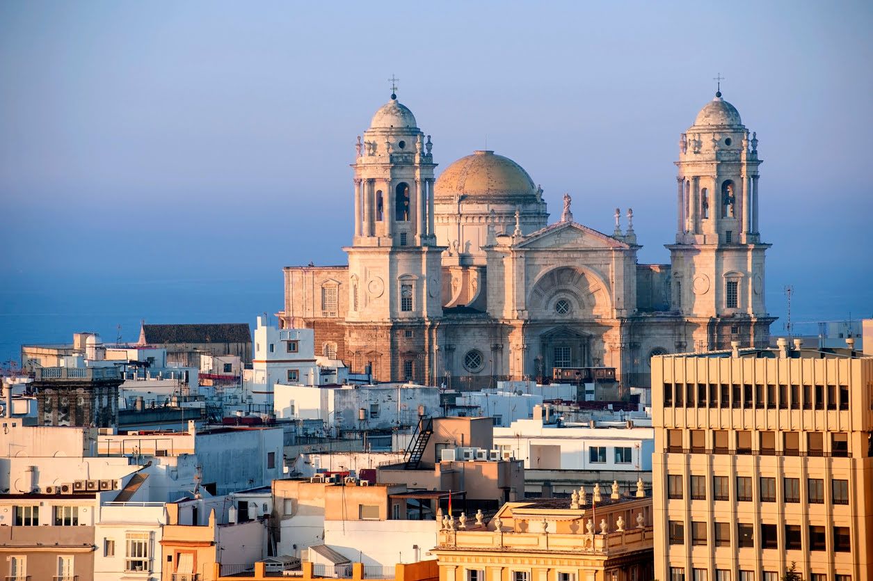 Alquiler de motos en Cádiz